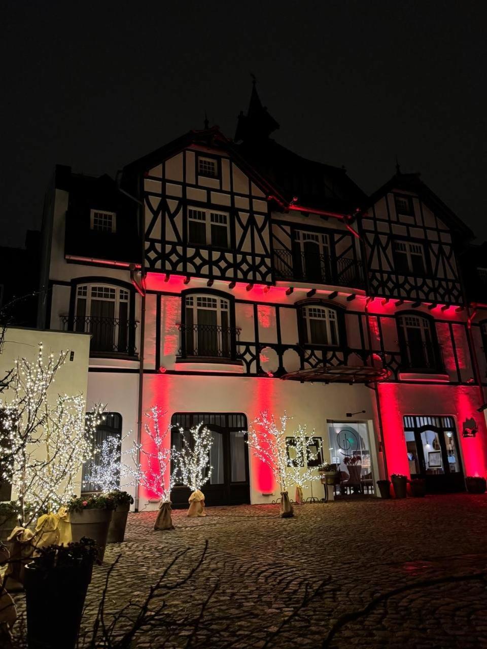 Hotel Rejs ウストカ エクステリア 写真