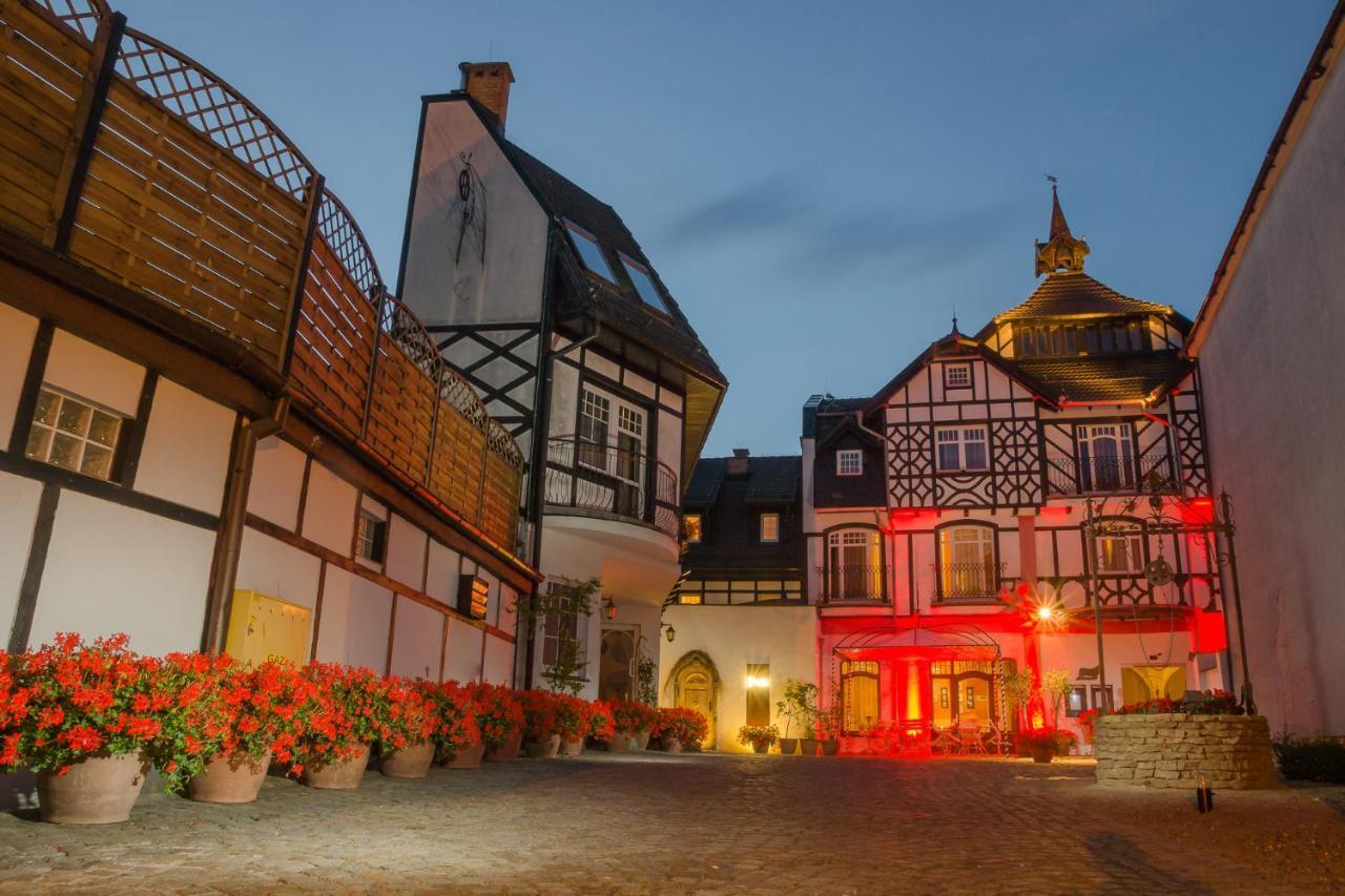 Hotel Rejs ウストカ エクステリア 写真